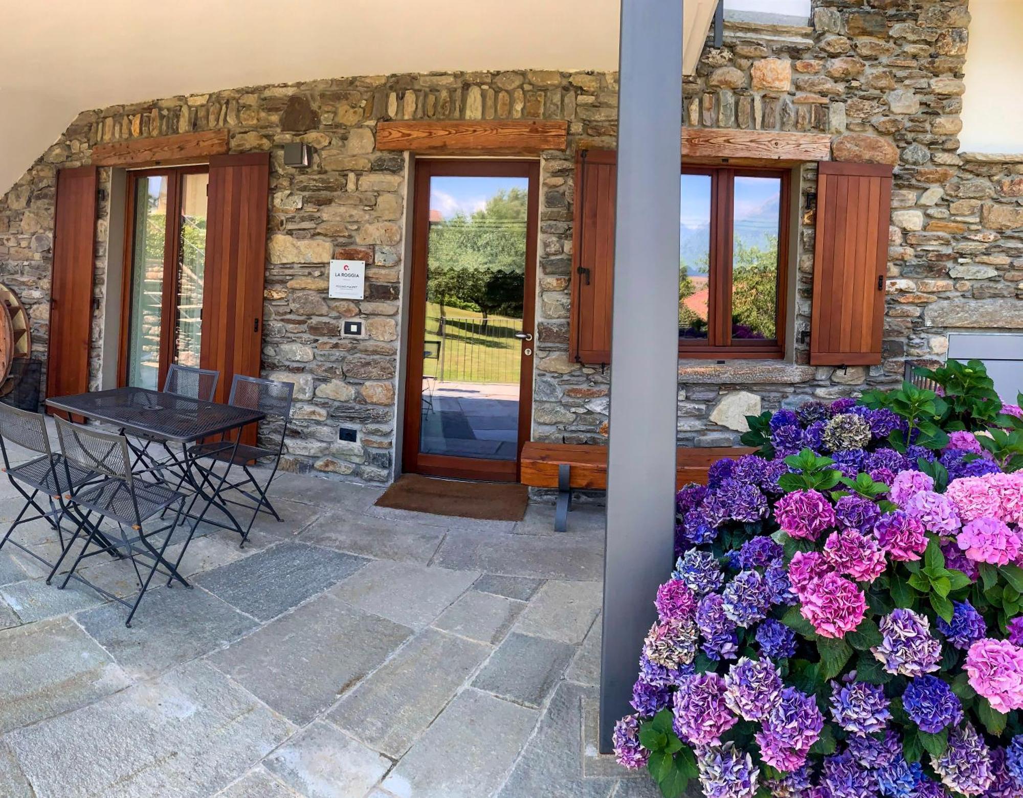 La Roggia - Lake Como Heritage Home In Molino Maufet Watermill - Patio On The Garden Colico Exterior photo